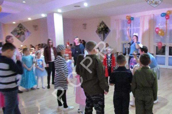 pcpr2019bal-4154663874-E64A-0C1E-B5E6-574FCA5C1BC3.jpg