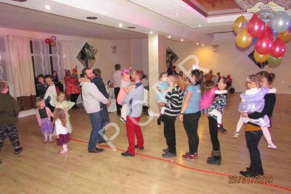 pcpr2019bal-55CFBD1108-8FAE-3873-76F1-75EAA586E692.jpg